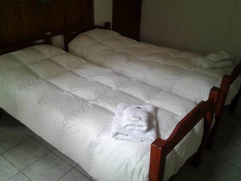 Hotel Alihuen Sierra de la Ventana Ruang foto
