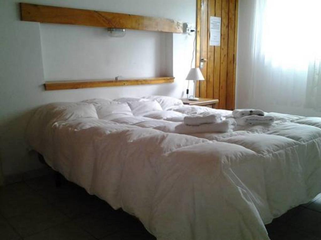 Hotel Alihuen Sierra de la Ventana Ruang foto